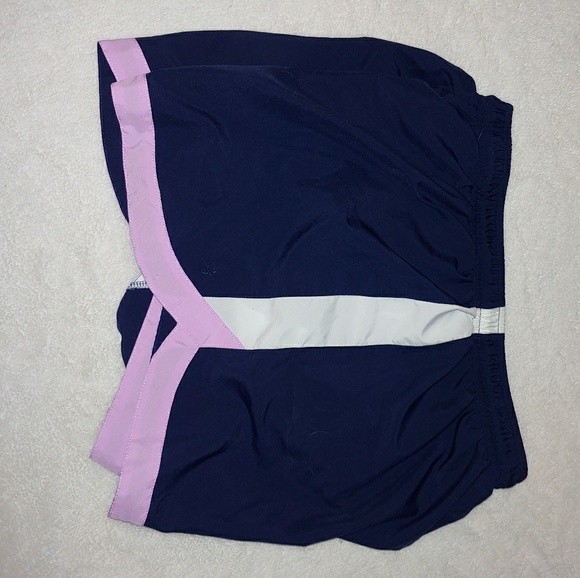 Shorts - Picture 2 of 2